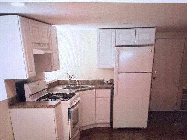 Photo - 1615 W Foster Ave Unit G