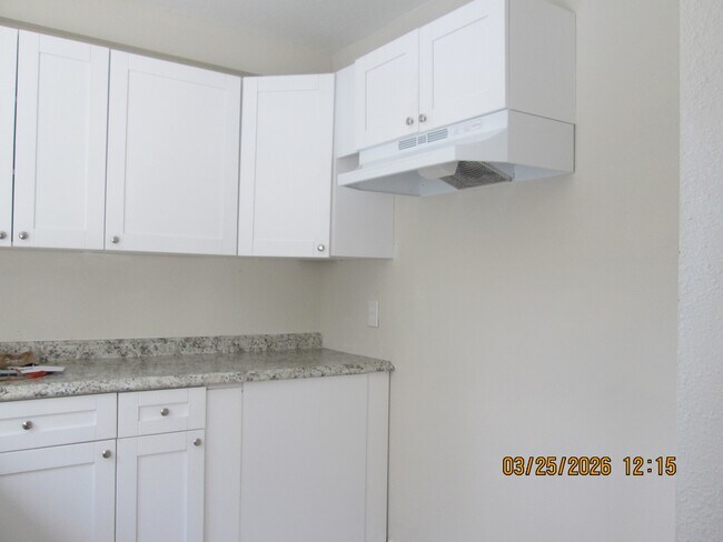 Photo - 1200 Bretta St