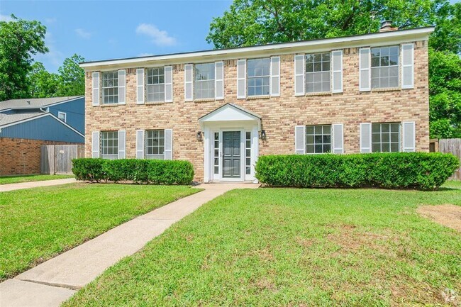 Building Photo - 1311 Sand Stone Dr Rental