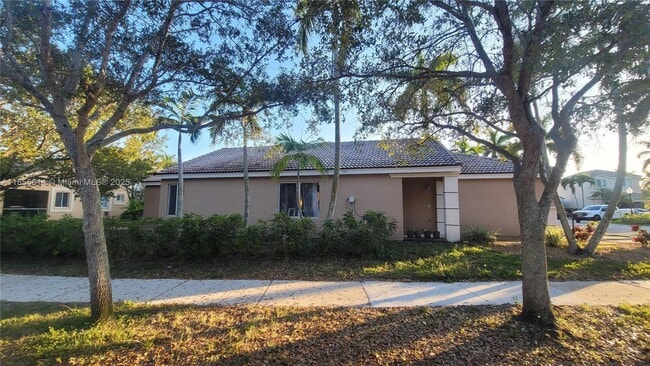 Photo - 1205 Canary Island Dr