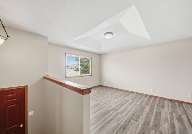 Photo - 1907 W Apricot Ln