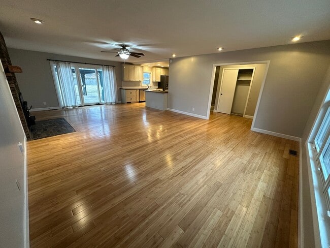 Photo - 3316 Annally Dr