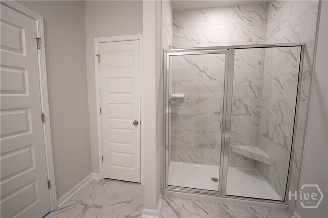 Photo - 780 Blue Moon Xing