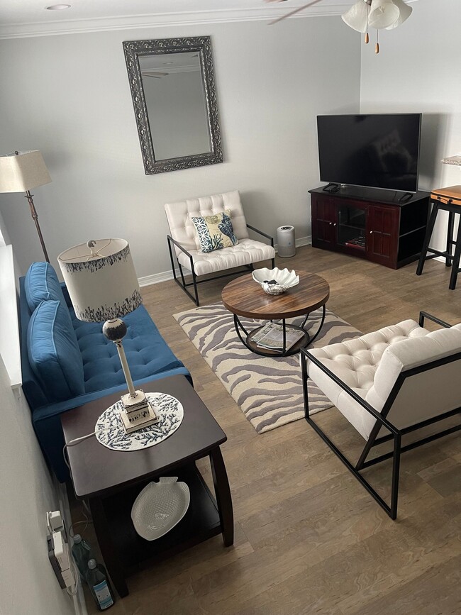 Photo - 1282 Beach Blvd Unidad 216