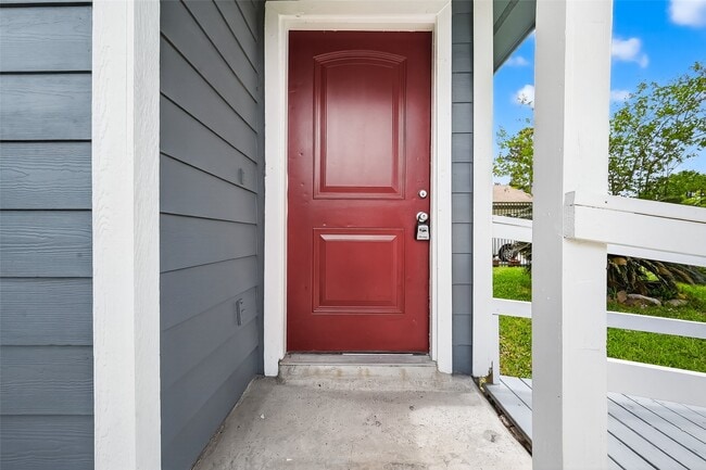 Photo - 2446 Mayview Dr