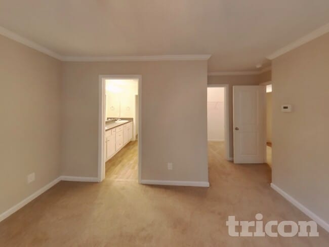 Photo - 2300 Shady Dr