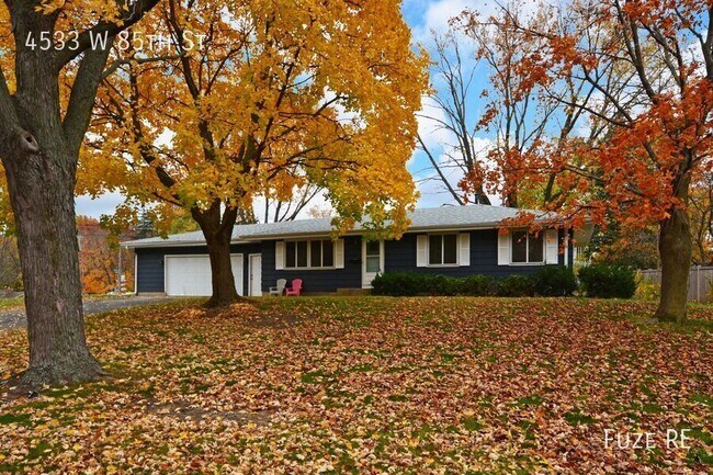 Photo - 4533 W 85th St