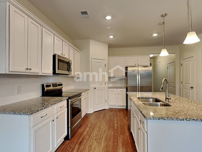 Photo - 4402 Erabele Dr