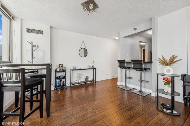 Photo - 440 N Wabash Ave Unit 4409