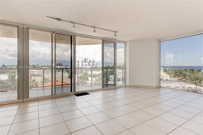 Photo - 7330 Ocean Terrace Unit 7-D