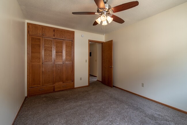 Photo - 2M Apartments