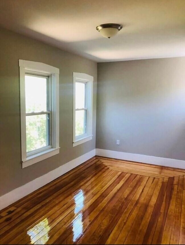 78 Winthrop St Townhome Townhome Rental in Taunton MA