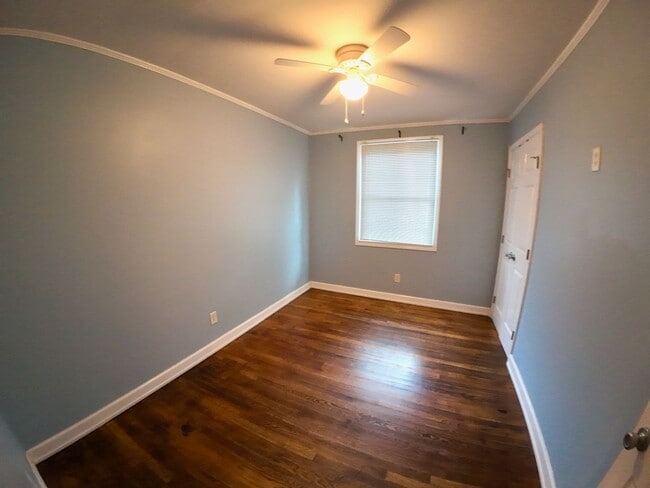 Photo - 3/1 Brick Home with Carport w/ fenced in yard