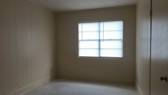 Photo - 3008 S Holly St