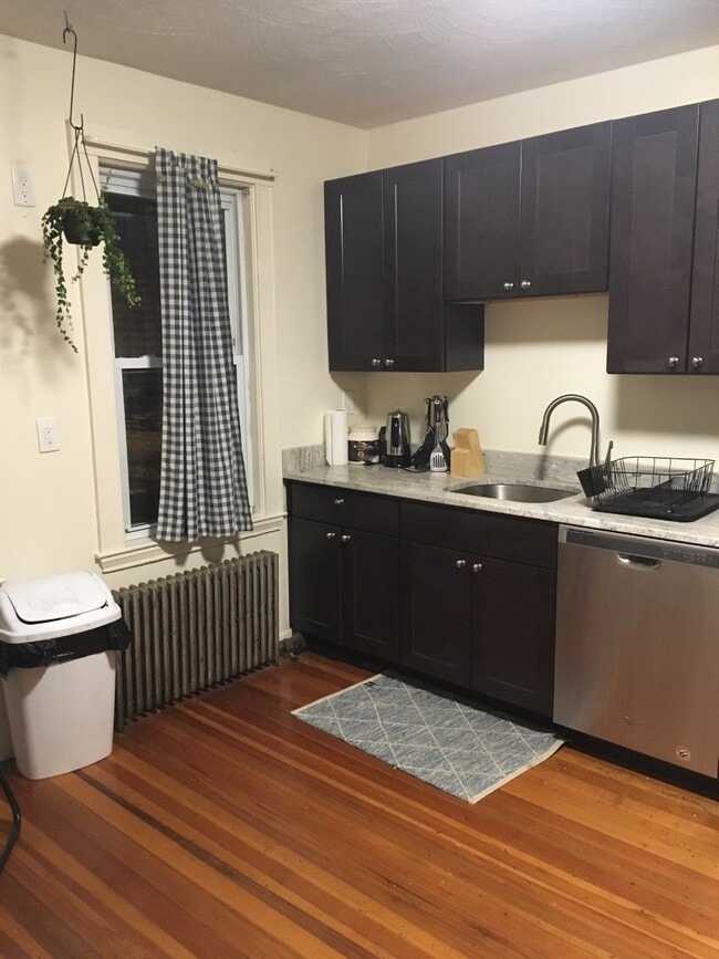 Building Photo - 333 Alewife Brook Pky Unit 3