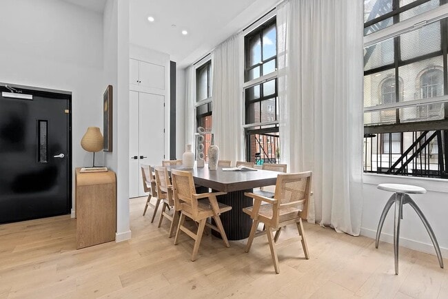 110 Reade St Unit 4