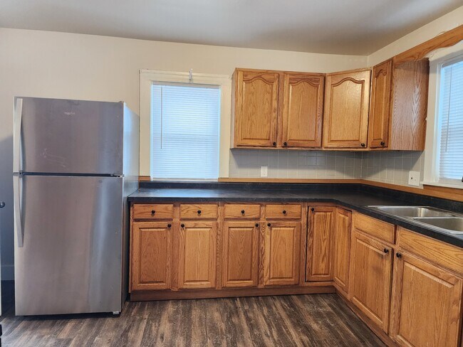 Photo - 1032 Lincoln St