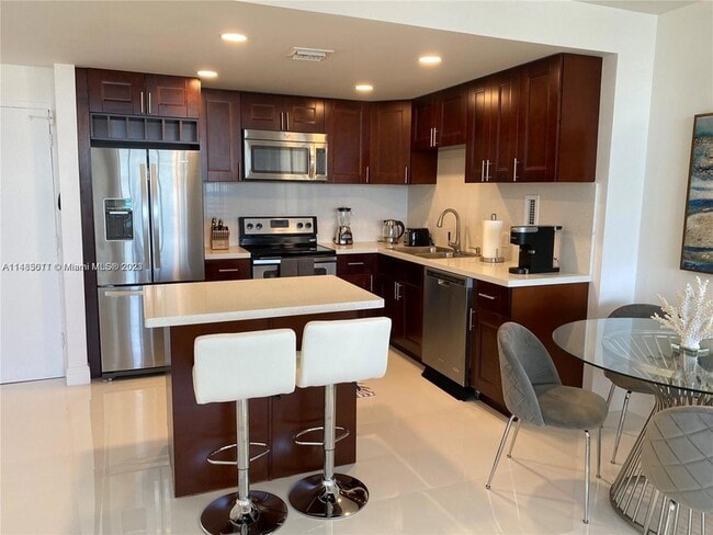 Photo - 3505 S Ocean Dr Unit 606