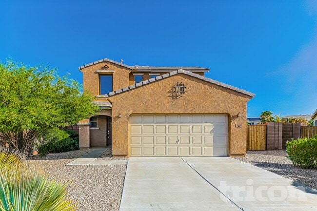 Building Photo - 880 W Busa Dr