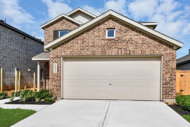 Photo - 16831 Spotted Oak Dr