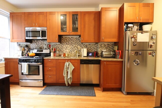 Photo - 30 Addington Rd Unit 3