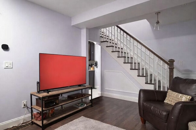 Building Photo - 22 Thurman St Unit SI ID1511376P