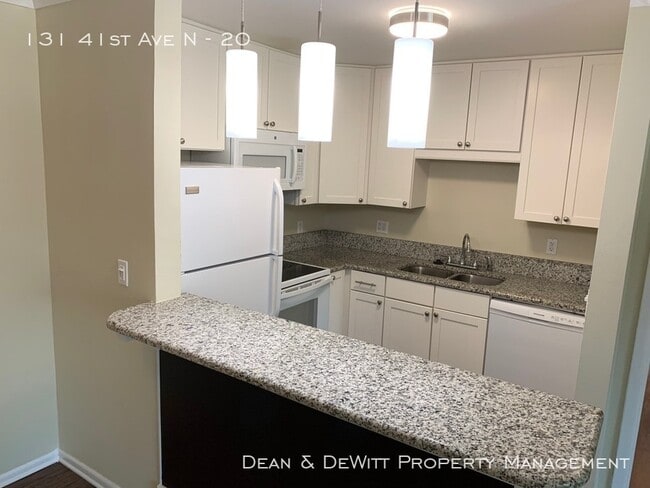 Photo - 2 Bed/2 Bath - Unit 31