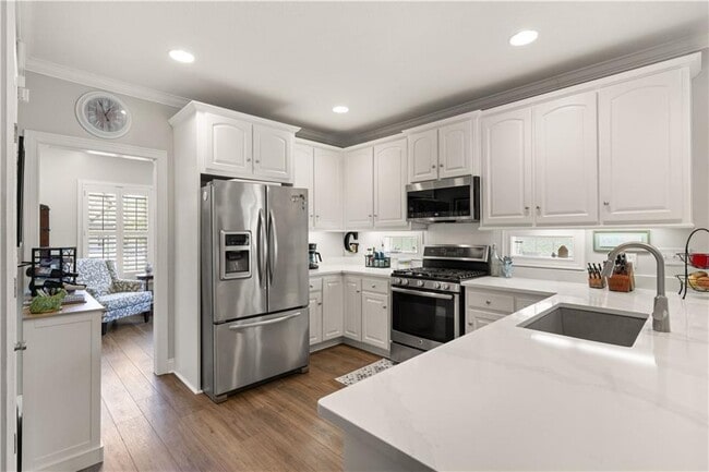 Photo - 149 Harbor Pointe Dr