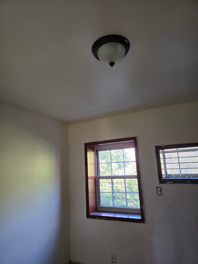 Photo - 1153 Commonwealth Ave Unidad 2