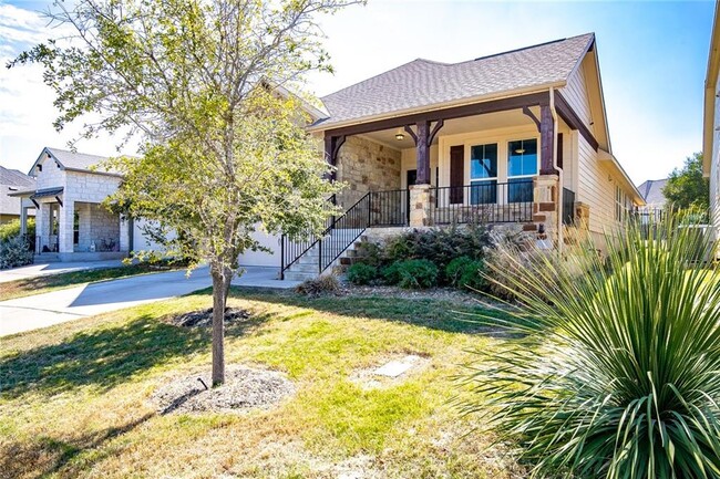 208 La Grotta Ln