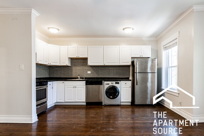 Photo - 2133 N Dayton St Unit 2