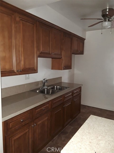 Photo - 8547 Imperial Hwy. Unidad 68