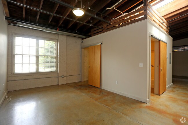 Bedroom - Beckstoffer's Mill Lofts