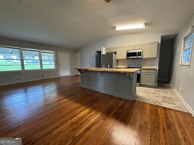 Photo - 3517 Forrest Park Rd SE