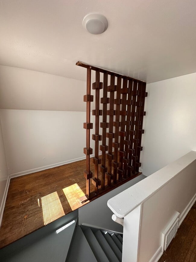 Photo - 210 Perrin St Unit 210