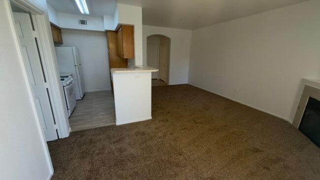 7115 S Durango Dr
