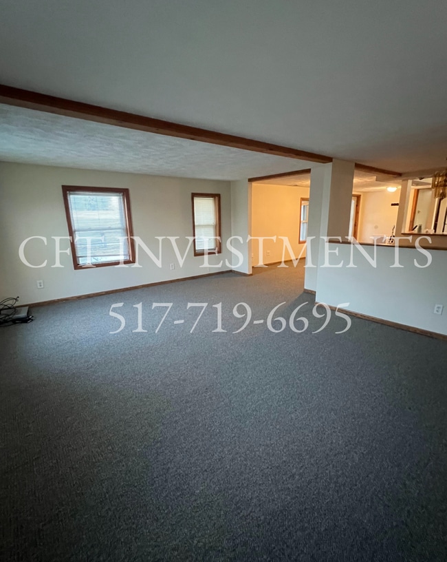 Building Photo - 14360 S Grange Rd Unit 14362 Rental