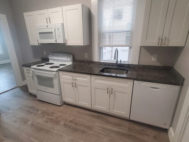 Photo - 738 Washington St Unit 11