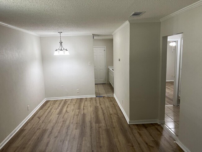 Photo - 208 Hosack St Unit Hosack 208 A