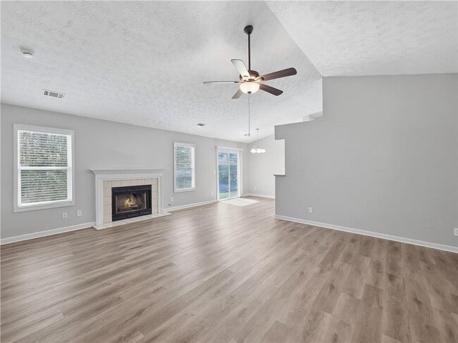 Photo - 3355 Tia Trace NW