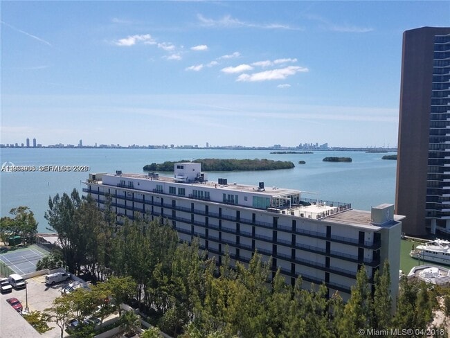 Photo - 780 NE 69th St Unidad 1207