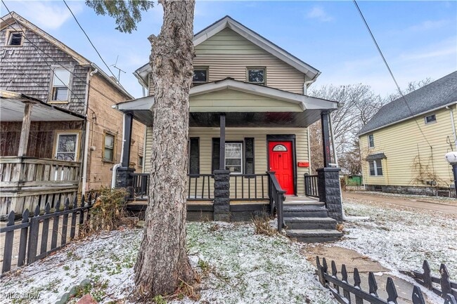 Building Photo - 14917 Darwin Ave