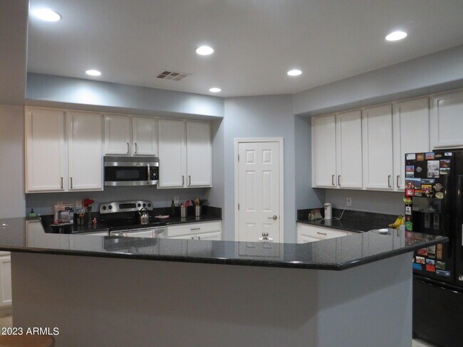 Photo - 5454 W Cavedale Dr