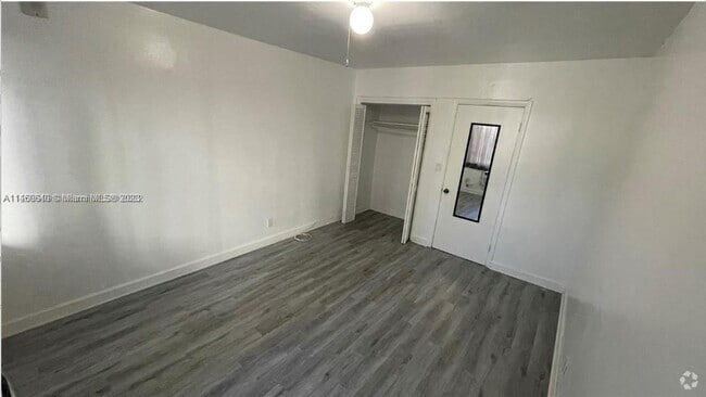 Building Photo - 320 86th St Unit 3 Rental
