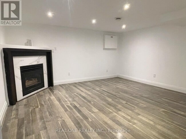 Photo - 1074 Upper Sherman Ave