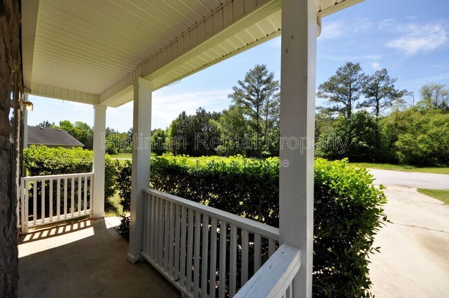 Photo - 9260 Golf View Dr