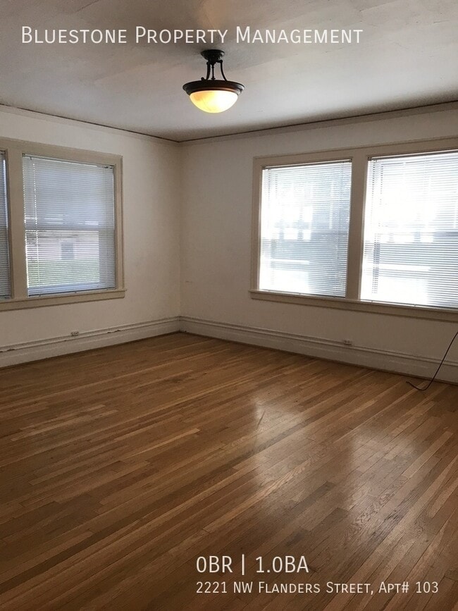 Photo - 2221 NW Flanders St Unit # 103
