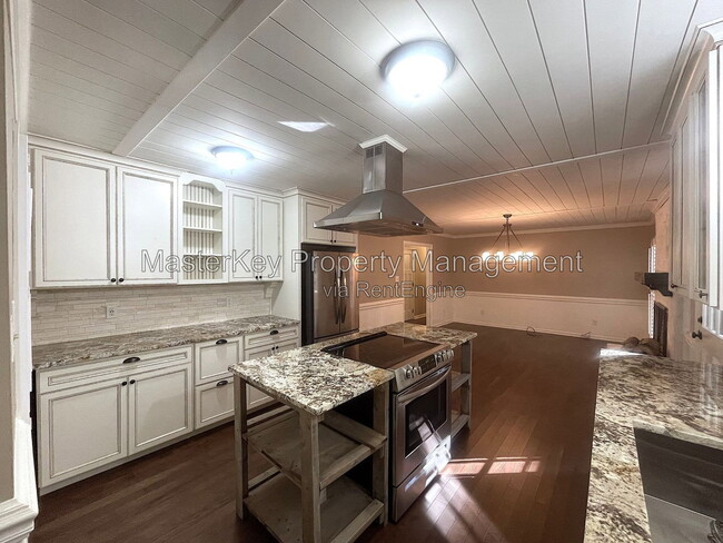 1309 Tarbert Dr