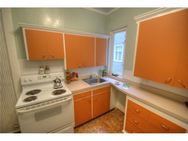 Photo - 403 Terry Ave