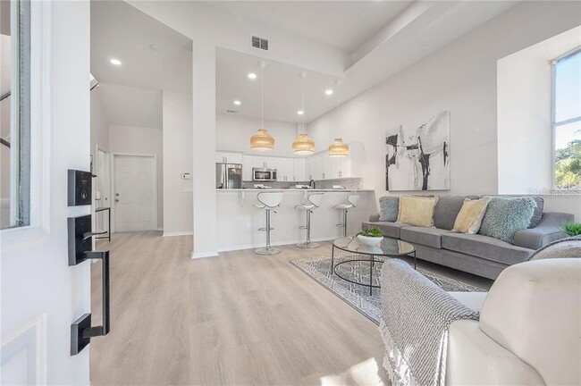 Photo - 9417 Citrus Glen Pl